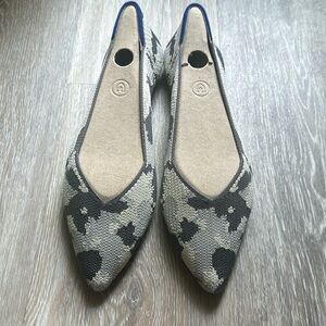 Rothy’s Ash Camo Point (9.5)